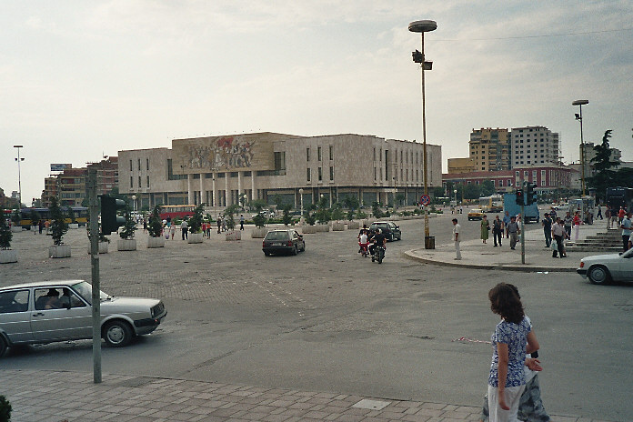 Nationales historisches Museum am Skanderbeg-Platz im Zentrum von Tirana (Tiran, Tirane) (Albanien, Albanie, Albania, Shqipria)