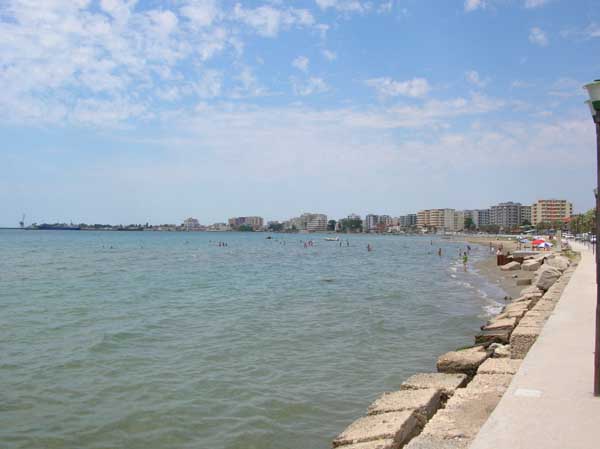 Strand bei Vlora (Vlor, Vlore) (Albanien, Albanie, Albania, Shqipria)