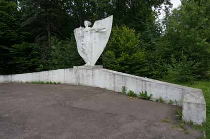 Holocaust-Denkmal im Wald von Bronycja/Drohobyč