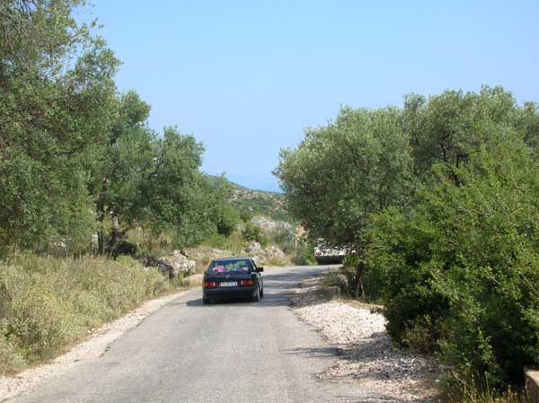 Strasse von Vlora (Vlor) nach Saranda (Sarand, Sarande, zwischen Llogora-Pass und Dhrmi, Dhermi (Albanien, Albanie, Albania, Shqipria)