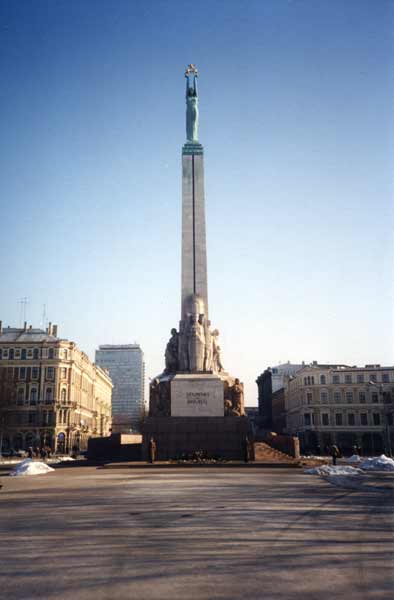 Die Freiheitsstatue in Riga (Lettland)