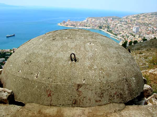 Bunker hoch ber Saranda (Albanien)