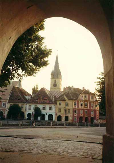 Der Kleine Ring in Sibiu/ Hermannstadt (Rumnien, Romania, Roumanie)